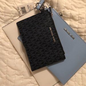 Michael KORS Wristlet